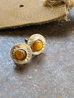 Load image into Gallery viewer, Venus studs

