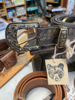 Load image into Gallery viewer, Belt~ Wildflower~ black/gold

