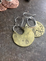 Load image into Gallery viewer, Mandala Magic~ earrings
