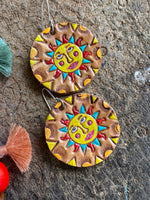 Load image into Gallery viewer, Sunny~ Leather~ earrings
