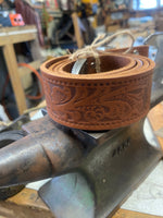 Load image into Gallery viewer, Belt~ Silver~ Floral~ Golden tan~
