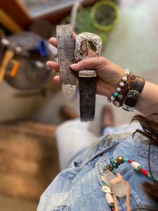 Belt~ Black~ Vintage