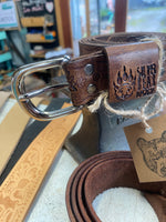 Load image into Gallery viewer, Belt~ Mahogany~ Embossed
