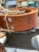 Load image into Gallery viewer, Belt~ Silver~ Floral~ Golden tan~
