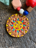 Load image into Gallery viewer, Sunny~ Learher~ necklace
