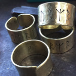 Load image into Gallery viewer, Viking Runes Soul Search Ring
